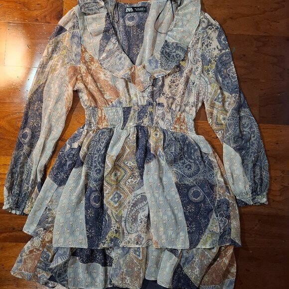 Zara Dress - Picture 1 of 3